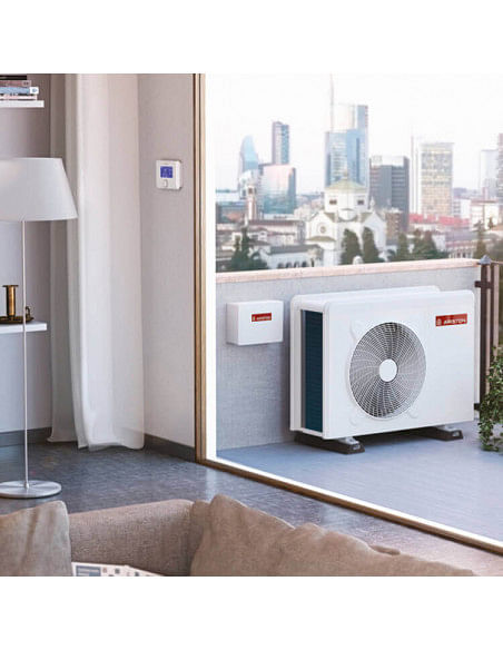Pompa di calore monoblocco inverter Ariston serie Nimbus Pocket 110M con scaldacqua a pompa di calore Ariston Nuos Primo HC 2...