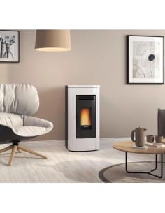 Stufa a Pellet 8 kW ventilata KLAUDIA AD EVO Nordica Extraflame colore Bianco - Climaway 2